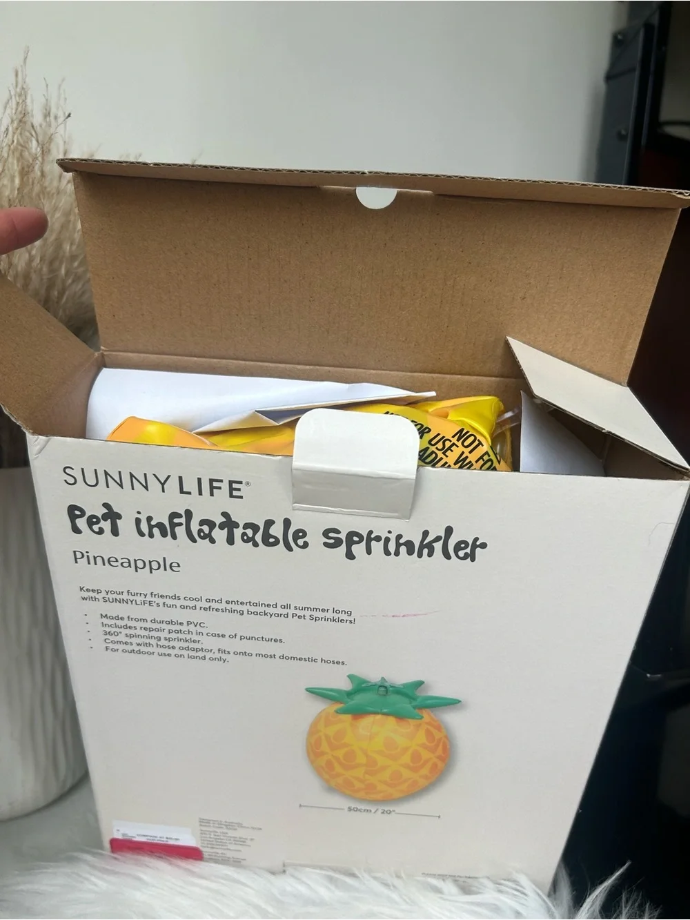 Sunnylife Pineapple Pet Inflatable  20” Sprinkler - Yellow & Green new in box